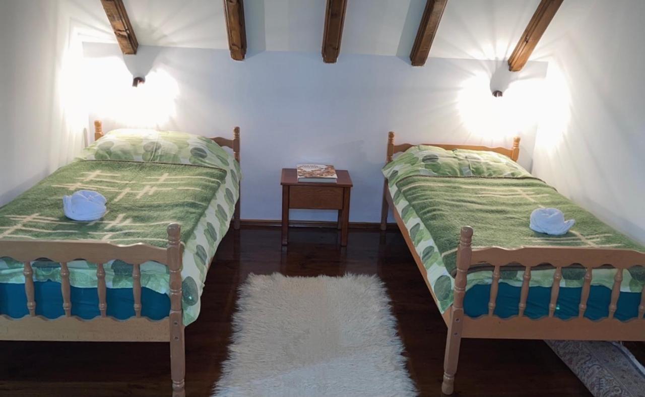 Lovcen Holiday Home เซทินเจ ภายนอก รูปภาพ